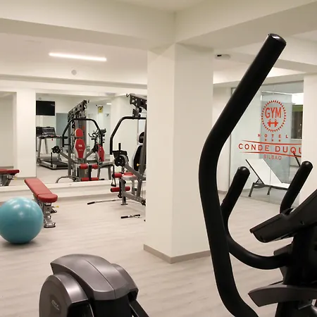 Conde Duque מלון 3*