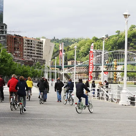 ホテル オテル コンデ ドゥーケ ビバー