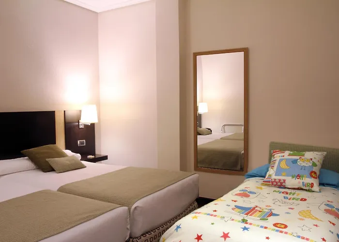 オテル コンデ ドゥーケ ビバー 3* ビルバオ