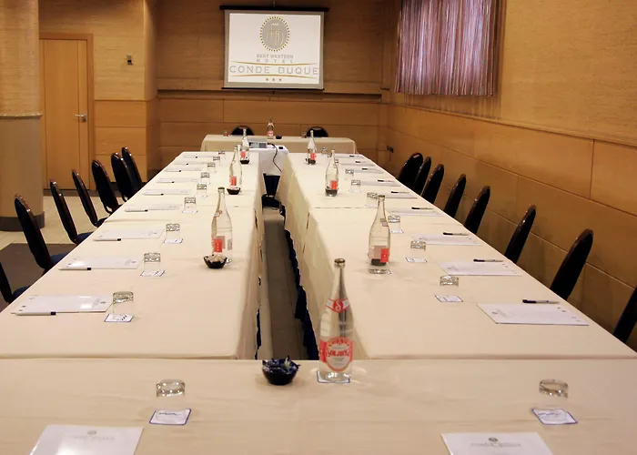 Conde Duque Ξενοδοχείο